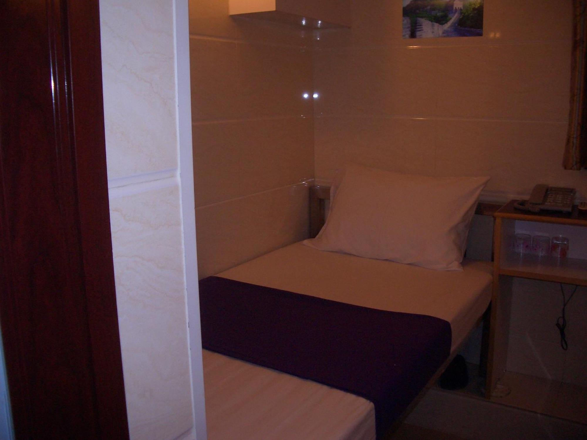 Maple Leaf Guest House Hong Kong Ngoại thất bức ảnh