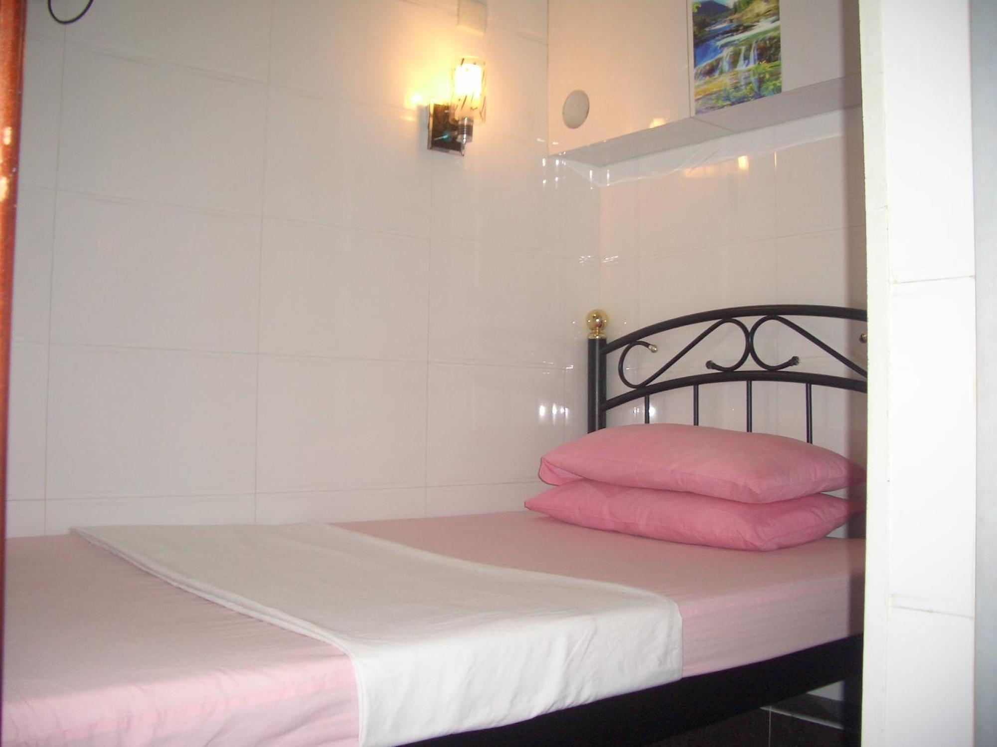 Maple Leaf Guest House Hong Kong Ngoại thất bức ảnh