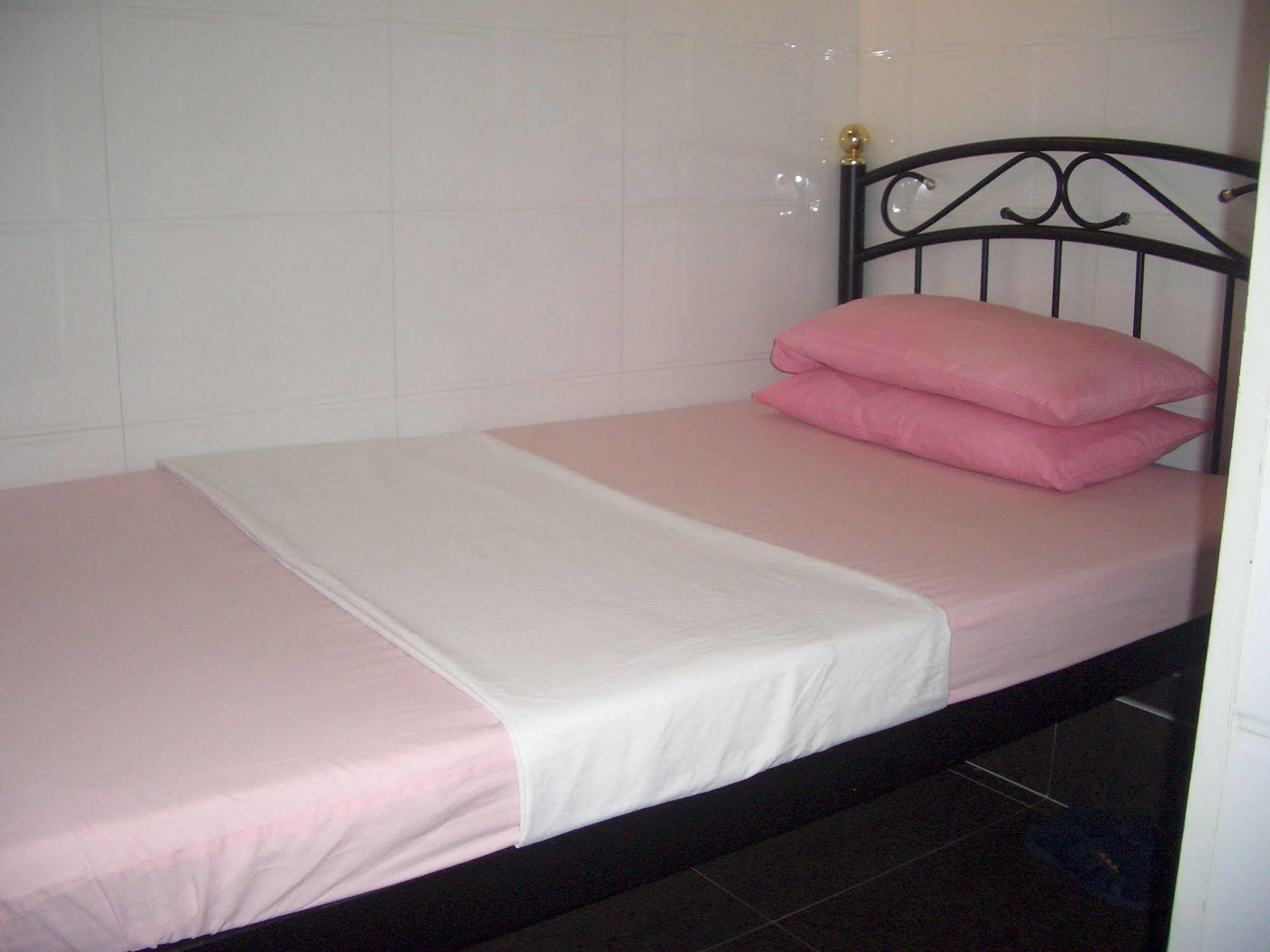 Maple Leaf Guest House Hong Kong Ngoại thất bức ảnh